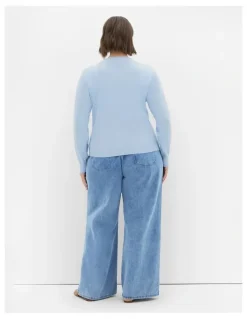 City Chic Ellie Crew Neck Knit Cardigan in Sky Blue