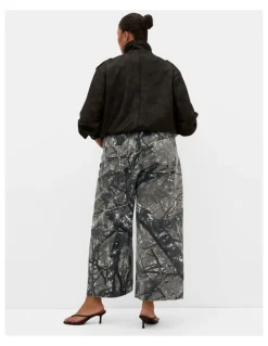 City Chic Olivia Camo Relaxed Cotton Regular Jean in Grey Wash