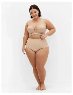 City Chic Plus Size Shapely Plunge Bra in latte