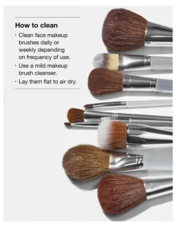 Clinique Foundation Buff Brush