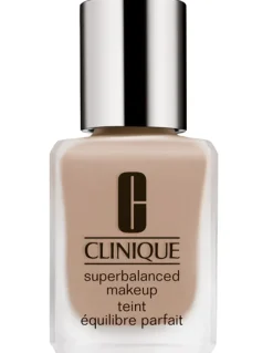 Clinique Superbalanced Makeup