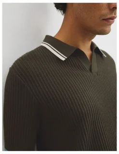 Country Road Australian Good Earth Cotton Tapered Trophy Polo in Deep Khaki