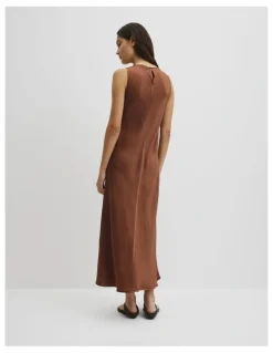 Country Road Boat Neck Bias Dress in Deep Chestnut
