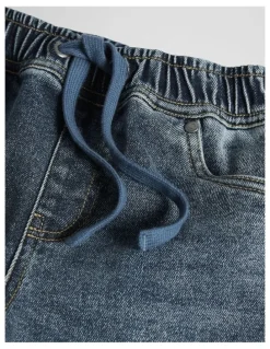 Country Road Denim Jogger in Mid Blue Wash