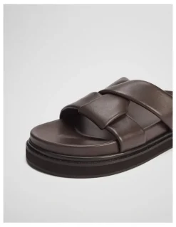 Country Road Katia Slide in Chocolate