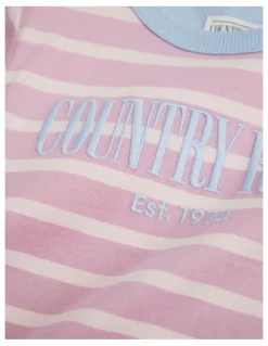 Country Road Long Sleeve Heritage T-shirt in Berry