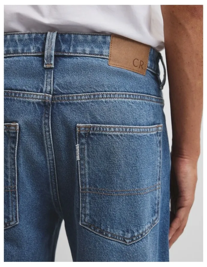 Country Road Loose Straight Denim Jean in Smoke Blue