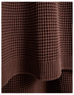 Country Road Monti Waffle Throw in Dark Ash