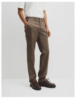 Country Road Regular Fit Travel Trouser in Mushroom