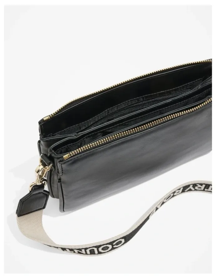 Country Road Tri Crossbody Bag in Black