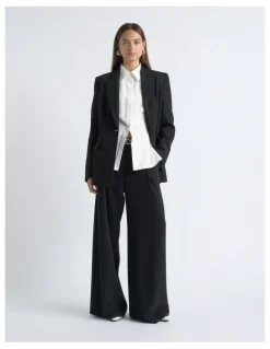 Cue Crepe Boyfriend Blazer