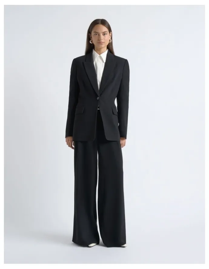 Cue Crepe Boyfriend Blazer