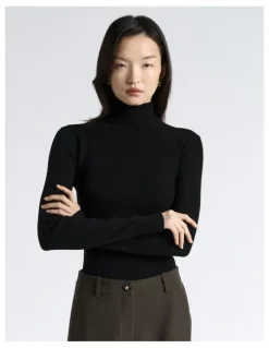 Cue Merino Turtle Neck Ribbed Knit Top in Black