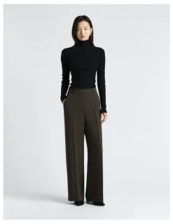 Cue Merino Turtle Neck Ribbed Knit Top in Black