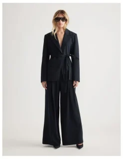 Decjuba Clara Tailored Blazer