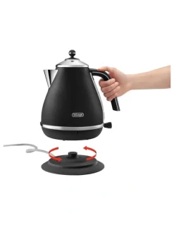 De'Longhi Icona Capitals Kettle 1.7L (KBOC2001.BK) in Edinburgh Black