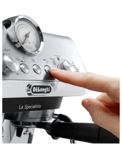 De'Longhi La Specialista Arte Manual Pump Coffee Machine in Metal/Black EC9155MB
