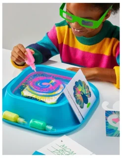 Discovery 3D Neon Spin Motorized Art Station