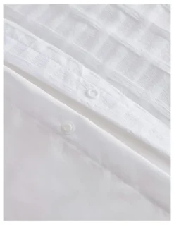 Dreamaker Aubrey Jacquard Quilt Cover Set in White