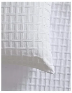 Dreamaker Aubrey Jacquard Quilt Cover Set in White
