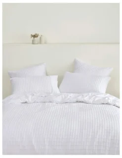 Dreamaker Aubrey Jacquard Quilt Cover Set in White