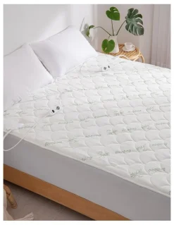 Dreamaker Bamboo Quilted Electric Blanket in White