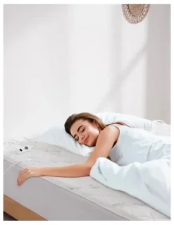 Dreamaker Bamboo Quilted Electric Blanket in White