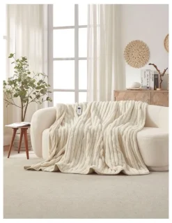 Dreamaker Chunky Embossed Fleece Electric Heated Throw Blanket in Natural