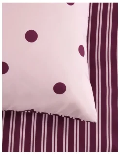 Dreamaker Dreamaker Pippa Reversible Quilt Cover Set in Pink/Plum