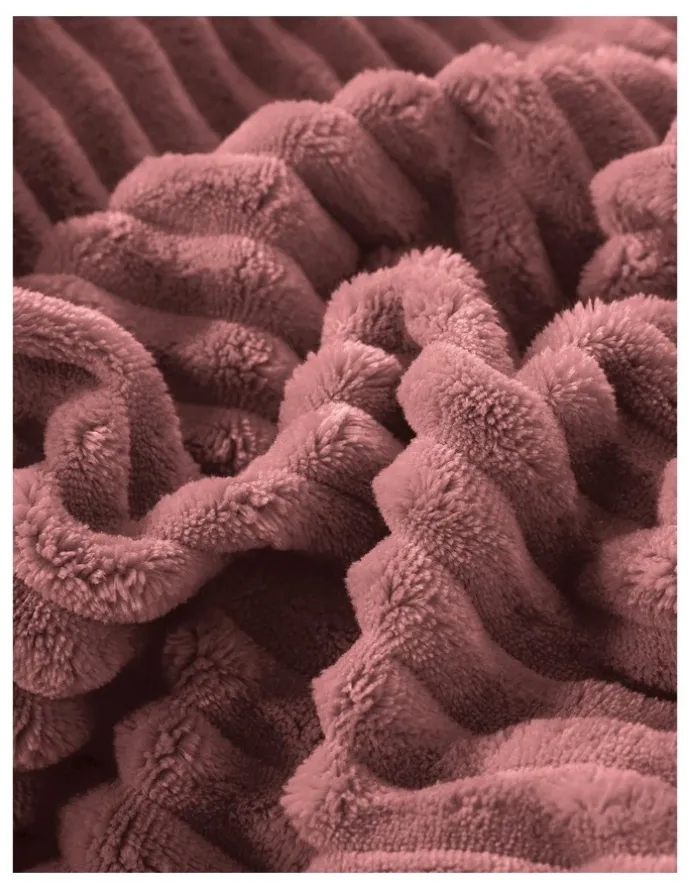 Dreamaker Embossed Teddy Fleece Quilt Cover Set in Blush