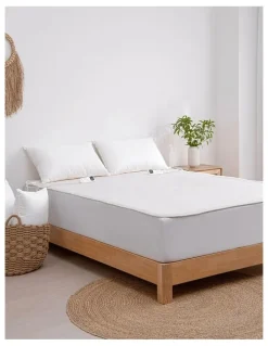 Dreamaker Fleece Top Multizone Electric Blanket in Beige