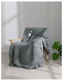 Dreamaker Luxury Faux Fur Electric Heated Throw Blanket in Silver