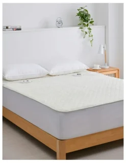 Dreamaker Pinsonic Sherpa Fleece Electric Blanket in Beige