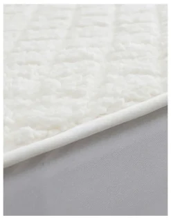 Dreamaker Pinsonic Sherpa Fleece Electric Blanket in Beige
