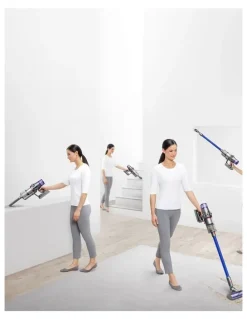 Dyson V11 Advanced Vacuum 479334-01 in Nickel/Blue