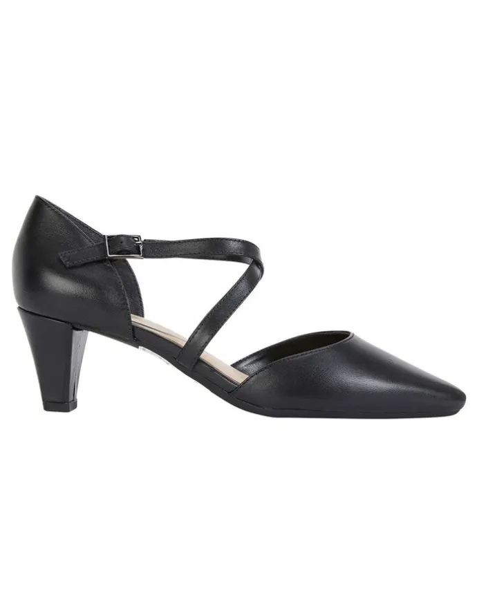 Easy Steps Addison Heeled Shoes in Black Glove