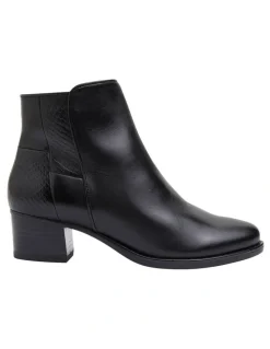 Easy Steps Dapper Glove Boots in Black
