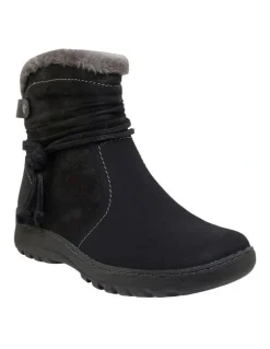 Easy Steps Eskimo Black Micro Boot