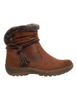 Easy Steps Eskimo Tan Micro Boot