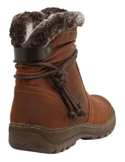 Easy Steps Eskimo Tan Micro Boot