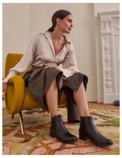 Easy Steps Glasgow Boots in Black Glove