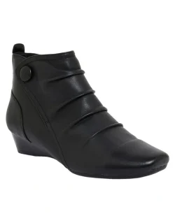 Easy Steps Glove Boots Seville Black