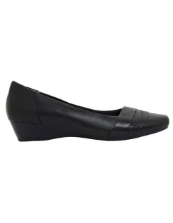 Easy Steps Saturn Heeled Shoes in Black Leather