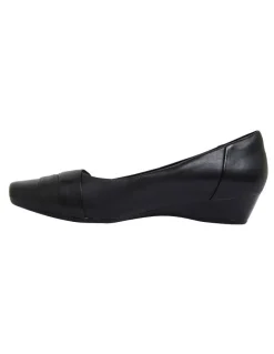 Easy Steps Saturn Heeled Shoes in Black Leather
