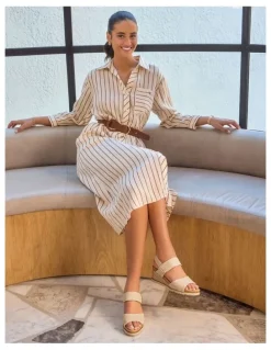 Easy Steps Terrace Sandals in Natural Fabric