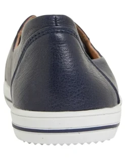 Easy Steps Vectra Navy Glove Sneakers
