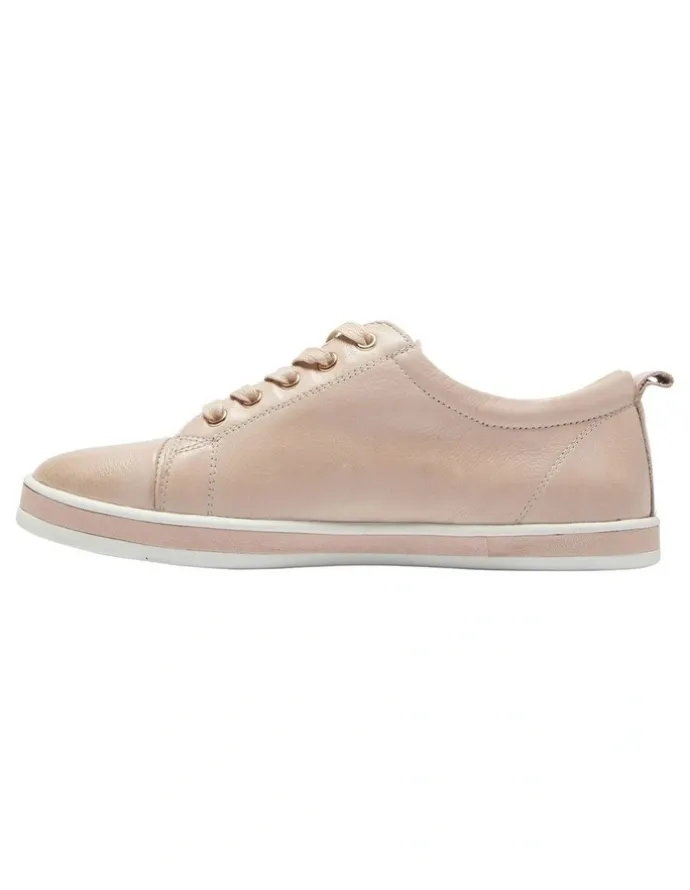 Easy Steps Whisper Sneakers in Blush Glove