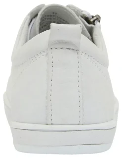 Easy Steps Whisper White Glove Sneakers