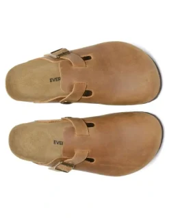 Ever AU Brooklyn Buckle Sandal in Chestnut