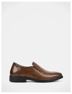 Explorer Hugh Shoes In Mocha